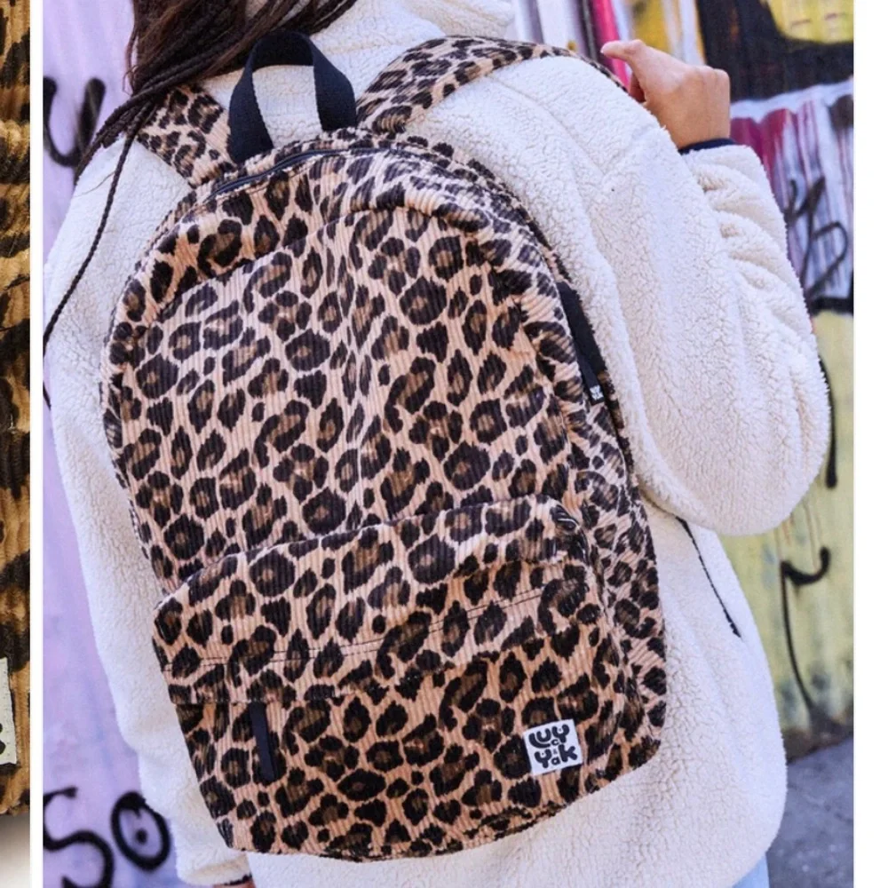 NWT Lucy & Yak Kellie Skater Corduroy Backpack in Leopard Print - Picture 2 of 16